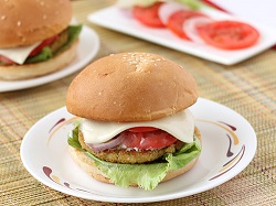 Aloo-Tikki-burger