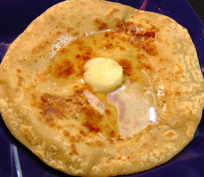 Gulachi Poli or Jaggery roti