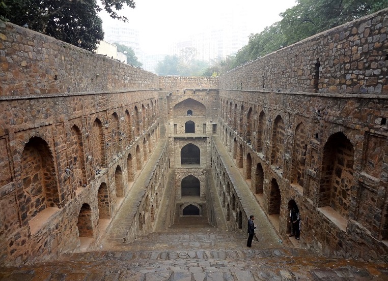 Haunting beauty of the Indian underworld