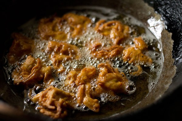 Recipe Punjabi Kadhi Pakora