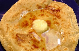 Gulachi Poli or Jaggery roti