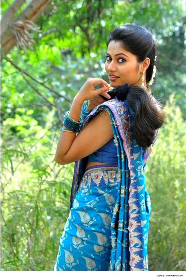 Hairstyles For Sarees Seen On Alia Deepika Katrina Kareena Janhvi