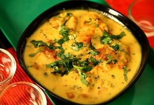 Punjabi Kadhi Pakora