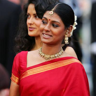 Bollywood Divas Who Sizzle In Red Sarees