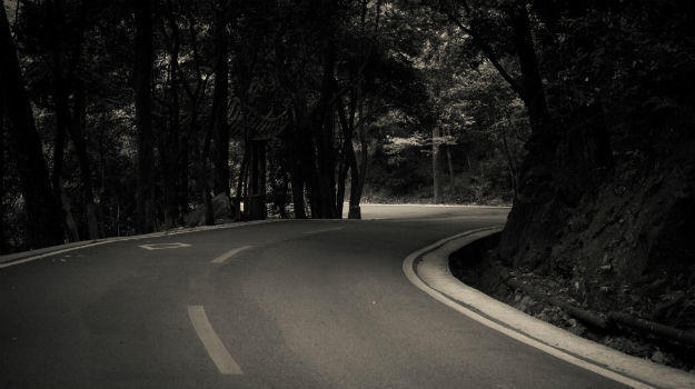 indias-most-haunted-roads-and-highways