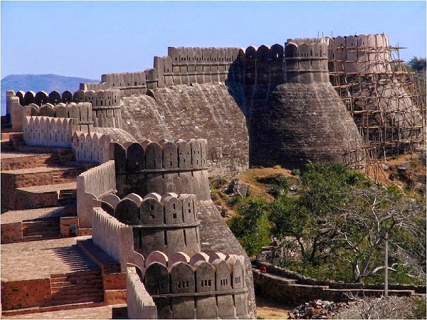 kumbhalgarh-fort-rajasthan-great-wall-of-india