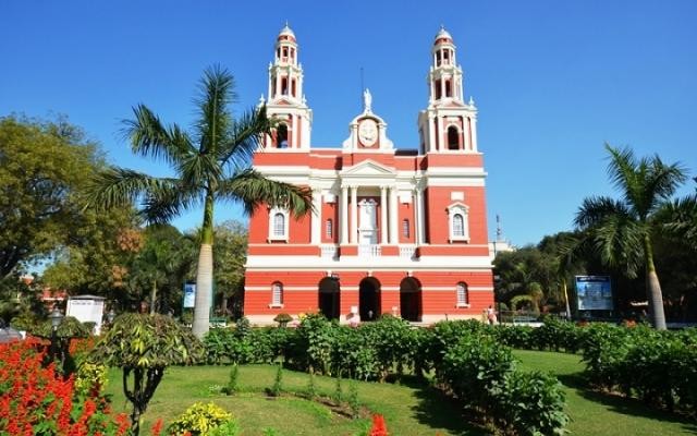 top-20-astonishing-stunning-churches-india