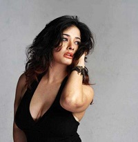 Kiran Rathod deep cleavage at latest photoshoot black wide open gown