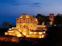 The Most Luxurious & Boutique Hotels in Himalayas