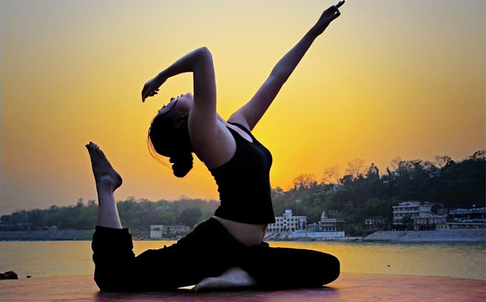 Yoga and Meditate at Rishikesh