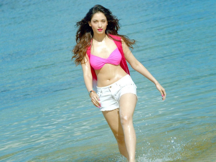Wet South Indian Actresses Tamannaah In Beach