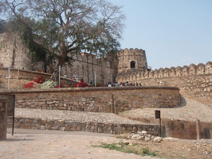 Jhansi  Fort