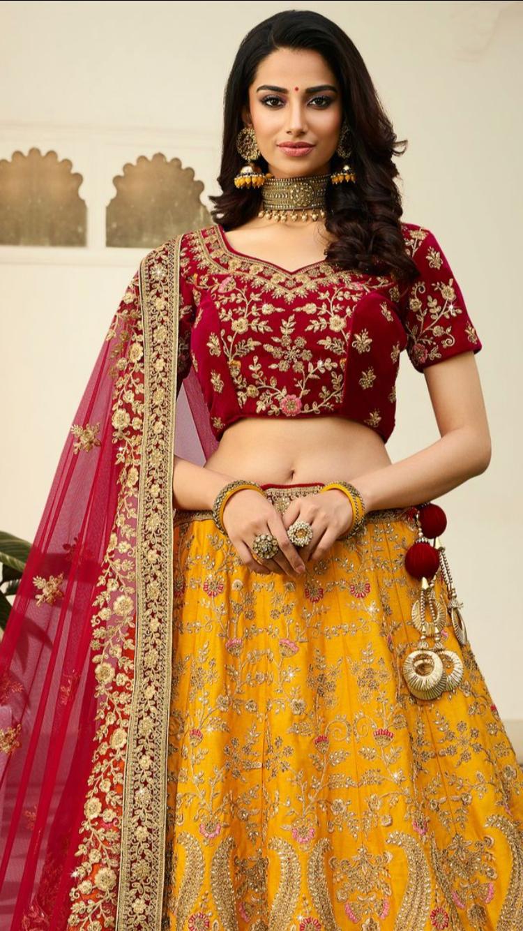 Beautiful Bridal Lehenga | Best Bridal Lehengas images