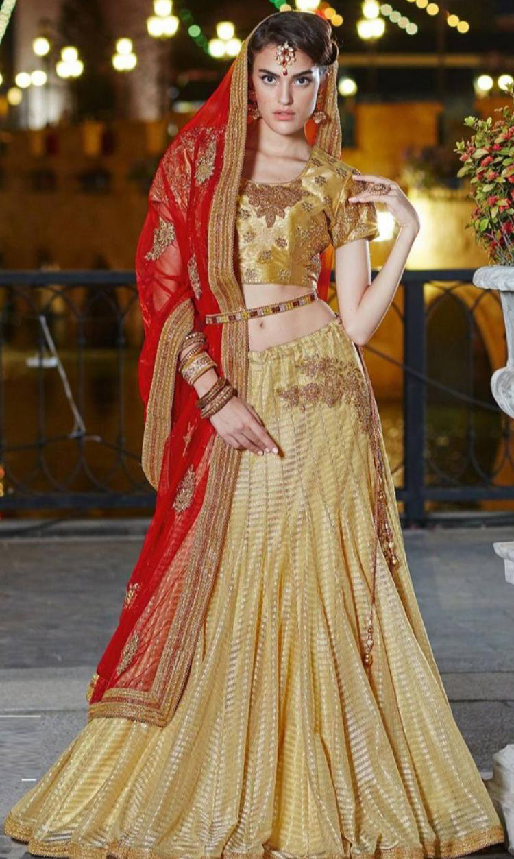 Beautiful Bridal Lehenga | Best Bridal Lehengas images