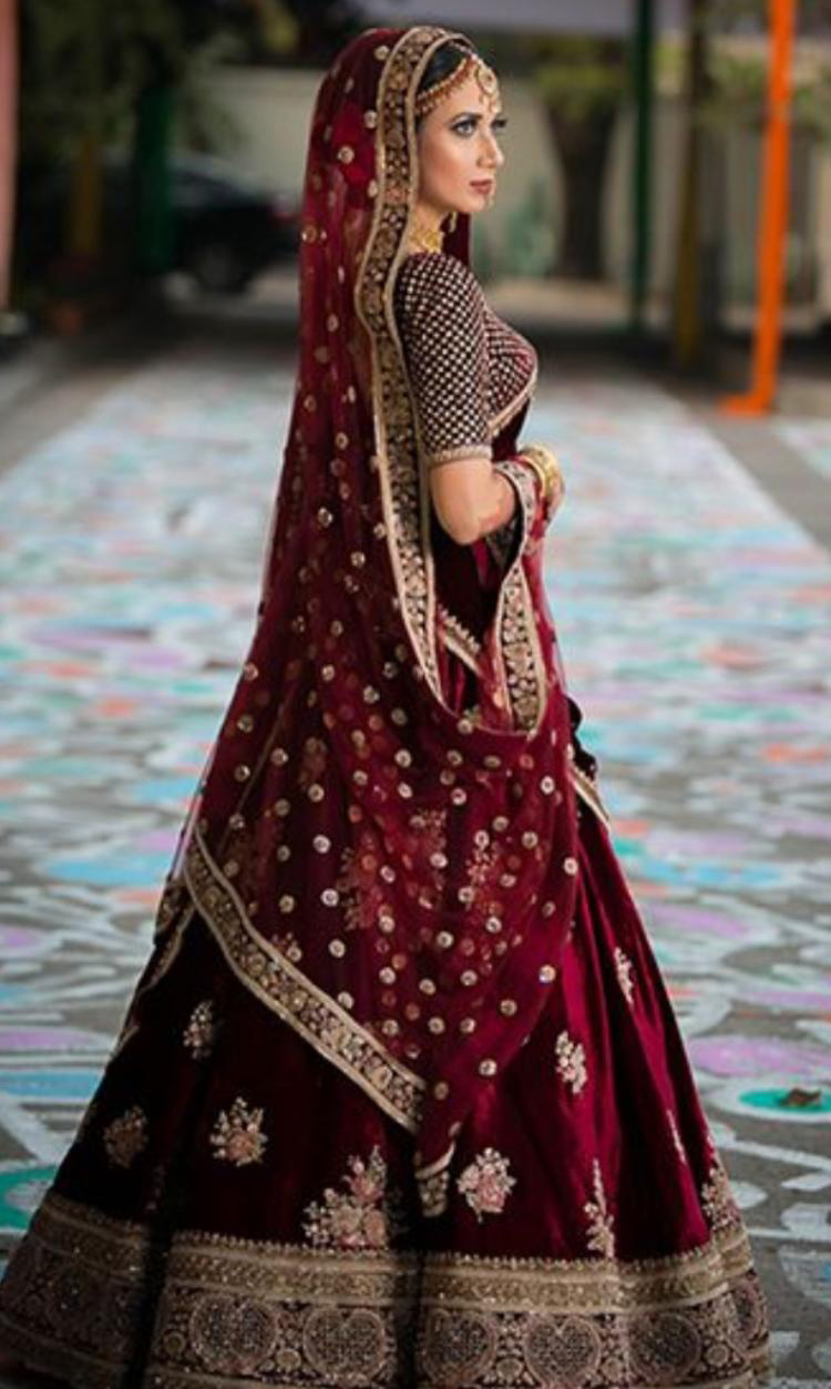 Beautiful Bridal Lehenga | Best Bridal Lehengas images