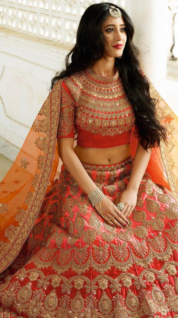 beautiful bridal lehenga