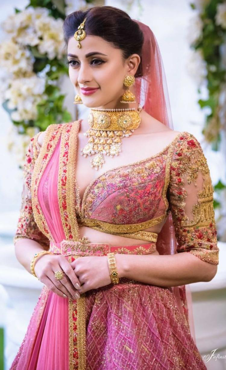 Beautiful Bridal Lehenga | Best Bridal Lehengas images