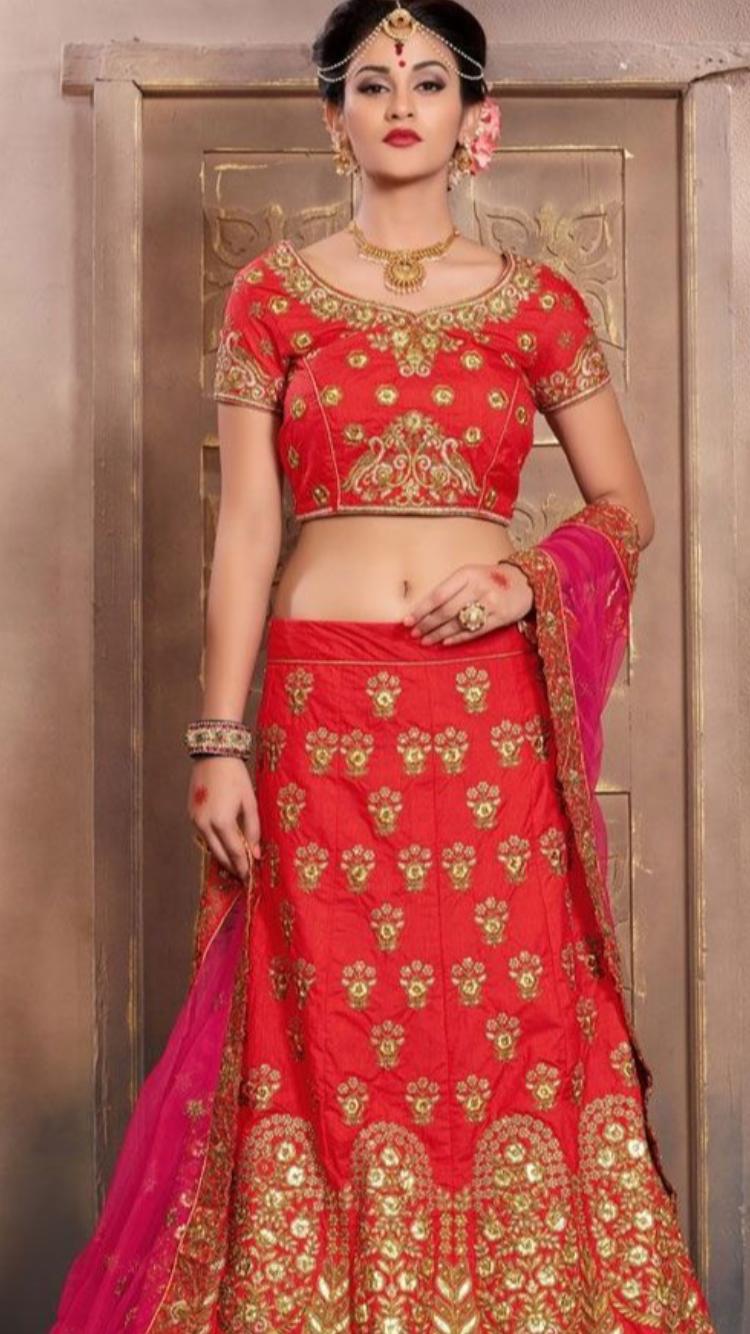 Beautiful Bridal Lehenga | Best Bridal Lehengas images