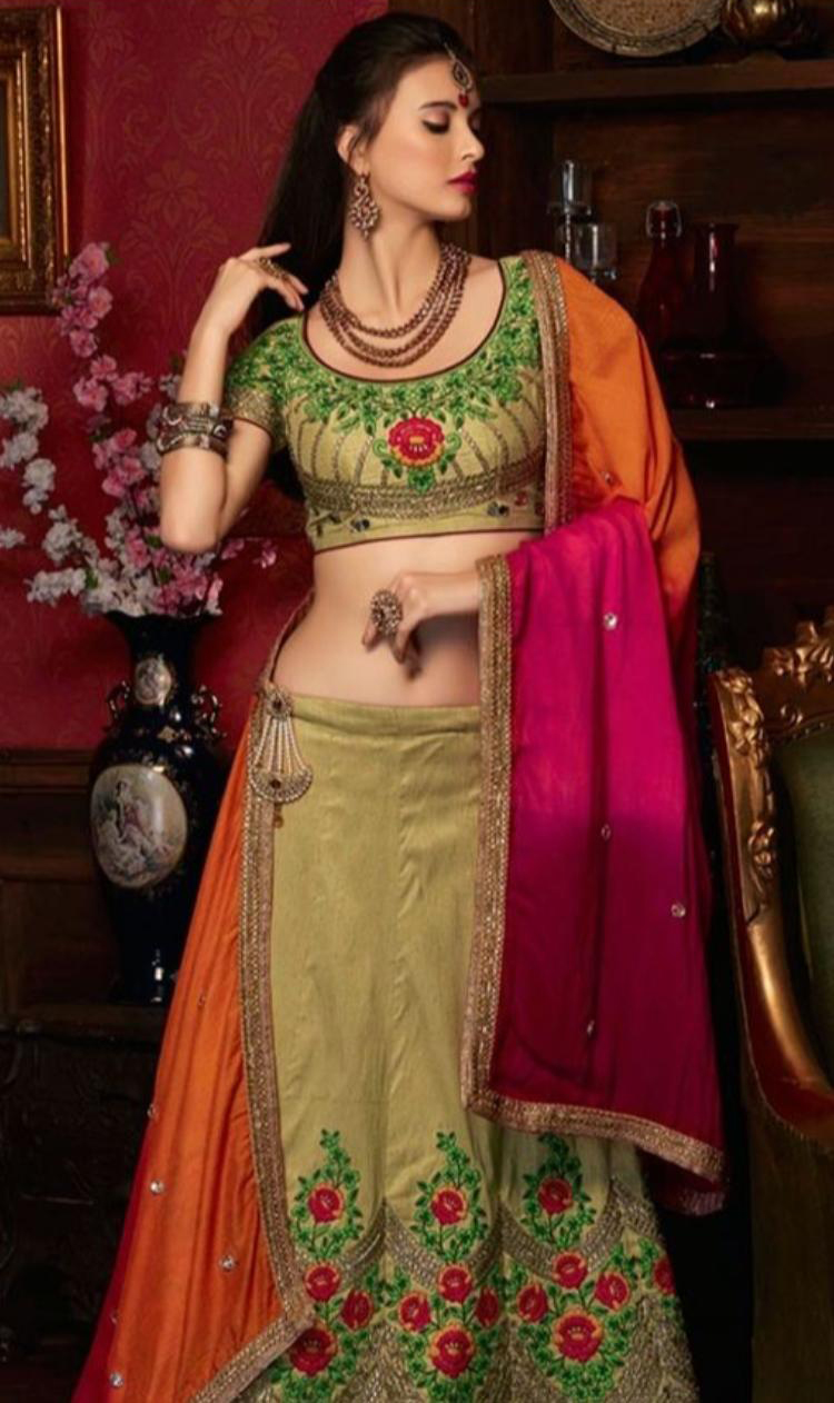 Beautiful Bridal Lehenga | Best Bridal Lehengas images