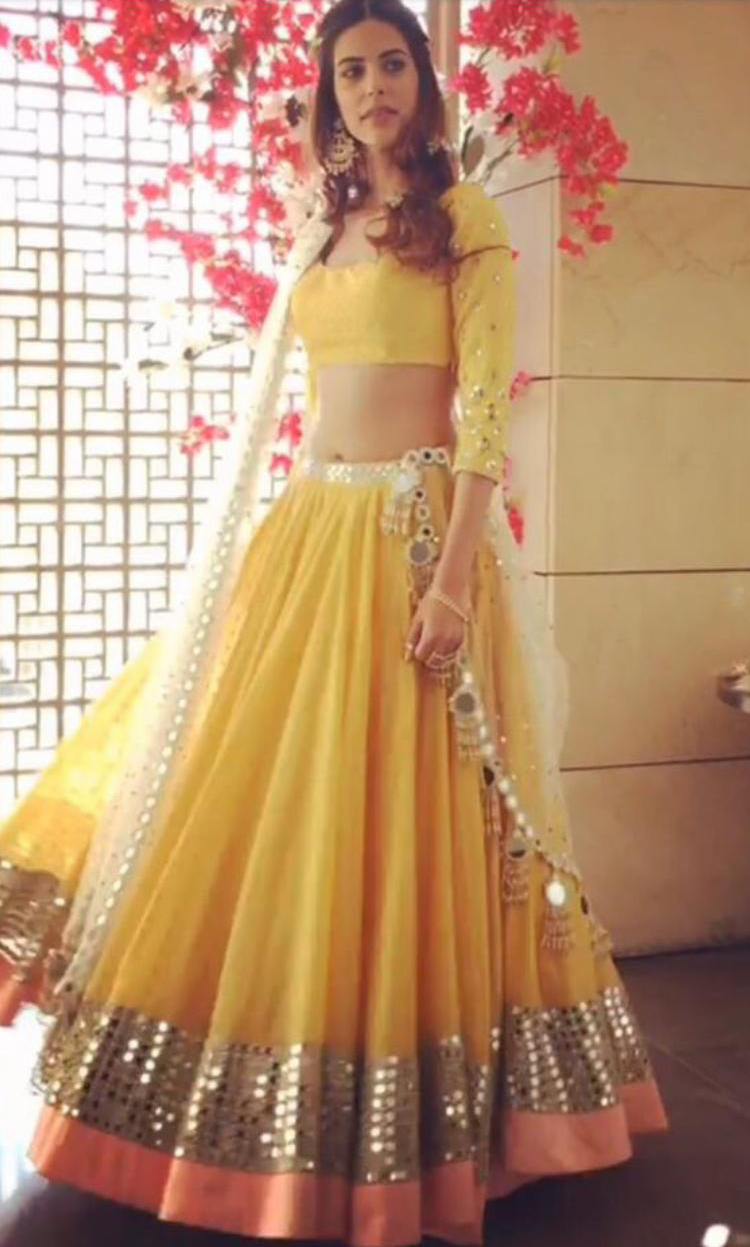 Beautiful Bridal Lehenga | Best Bridal Lehengas images