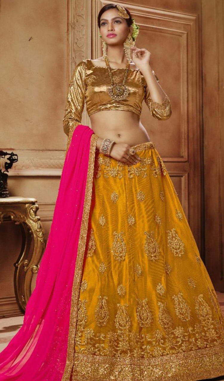 Beautiful Bridal Lehenga | Best Bridal Lehengas images