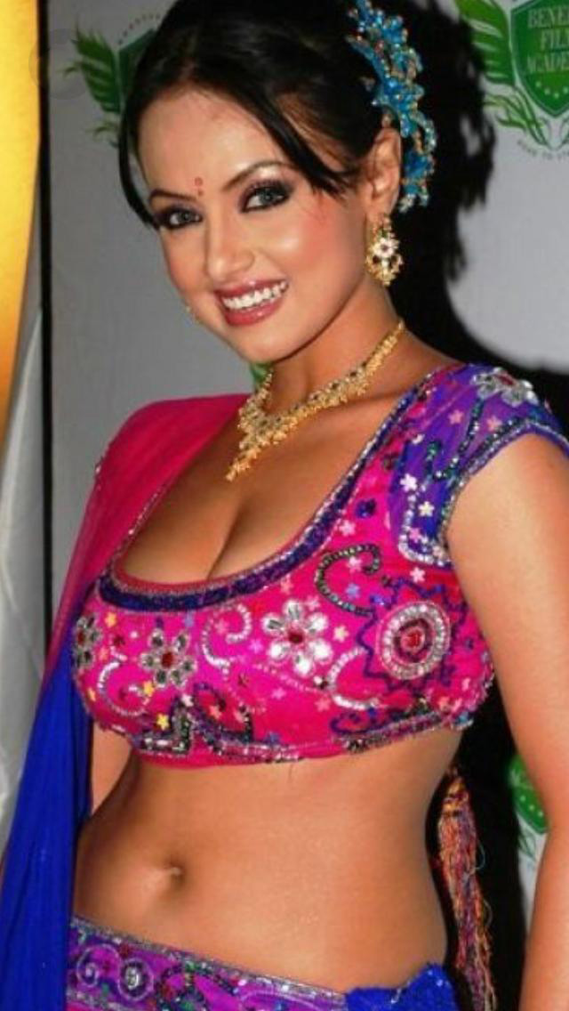 Sensuous Bollywood Actresses